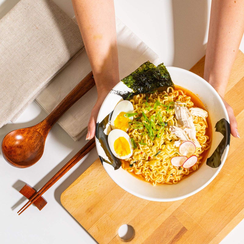 BICETTO Japanese Ceramic Ramen Bowl Set, 60oz Large Ramen Bowls with Chopsticks, Spoons and Chopstick Rests â€“ Bowl for Ramen, Pho, Salad, Poke, Soup, Udon â€“ Minimalist Design, Premium Quality, White - Image 3